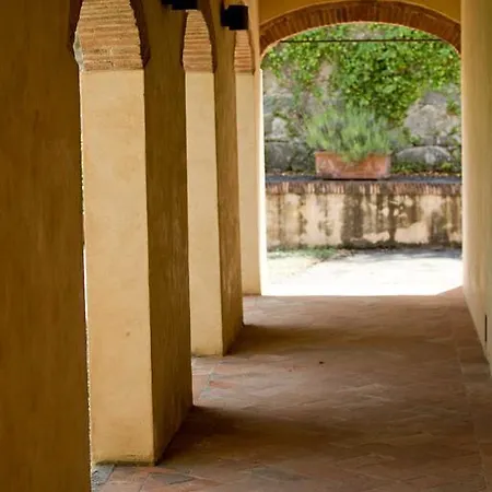 Tenuta La Novella * Poggio Alla Croce